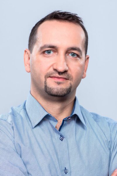 Radosław Józwik Head of Product Engineering, Service Delivery
